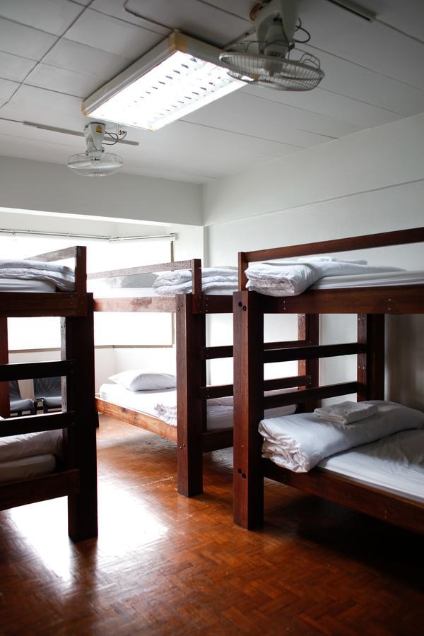 Zion Hostel Чиангмай Экстерьер фото