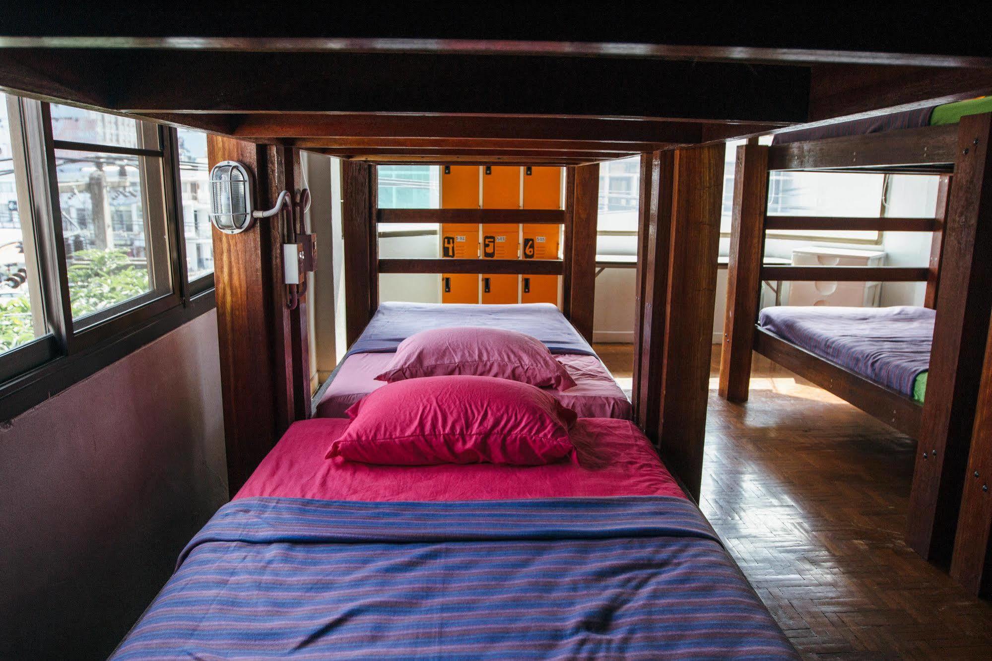 Zion Hostel Чиангмай Экстерьер фото